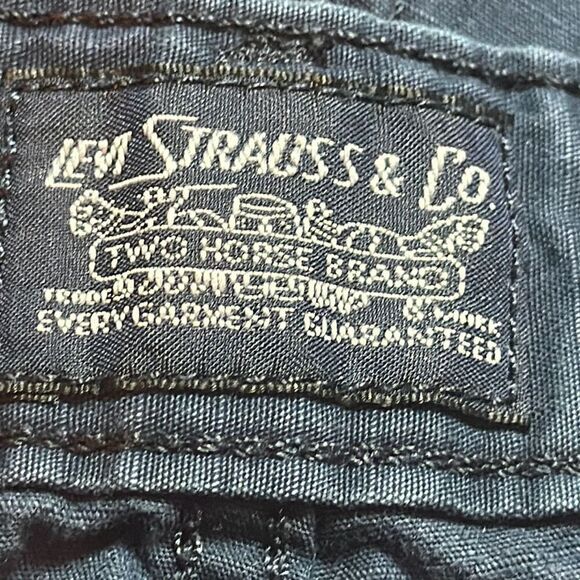 Levi’s Strauss & co Two Horse Brand Navy Blue Cargo Shorts size 40 100% Cotton - Picture 4 of 7